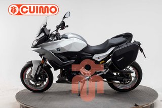 BMW F 900 XR
