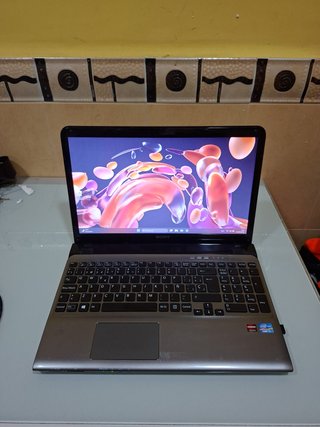 ORDENADOR PORTATIL