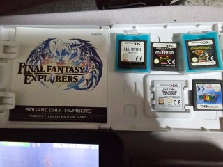 Nintendo 3DS XL Rossa + Giochi e Accessori