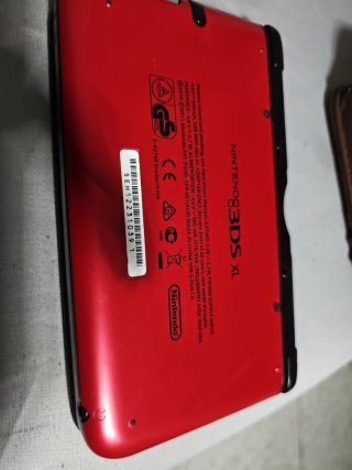 Nintendo 3DS XL Rossa + Giochi e Accessori