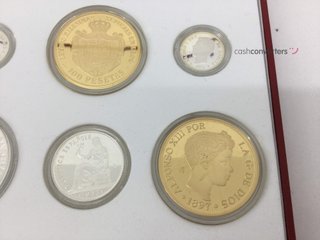 moneda plata 925mm con 0