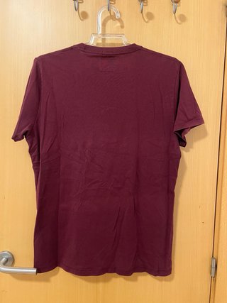Camiseta Abercrombie & Fitch burdeos