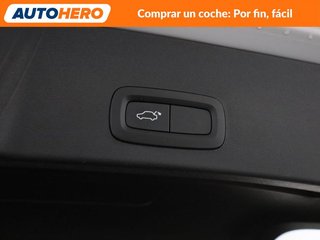 Volvo XC40 2.0 T4 Business Plus 2WD