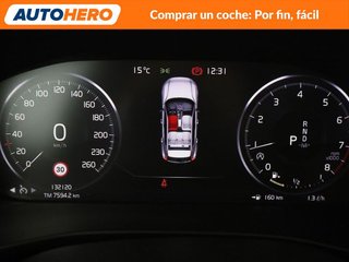 Volvo XC40 2.0 T4 Business Plus 2WD