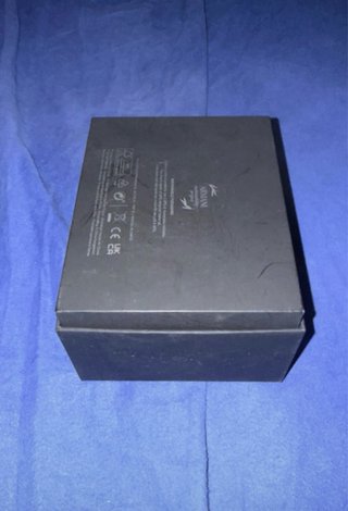 Caja Emporio Armani Exchange Vacía