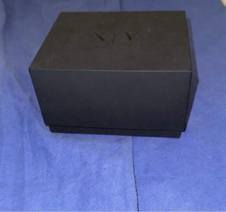 Caja Emporio Armani Exchange Vacía