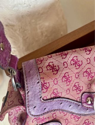 Bolso Guess Y2K rosa lila