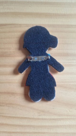 Broche Neskita (versión 3)