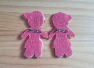 Broche Neskita (versión 4)