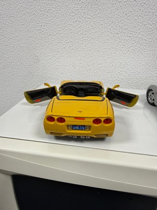 Lote 2 Maquetas 1/18 Coches Descapotables