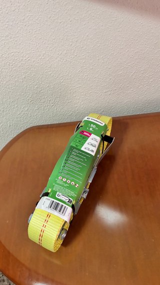 Eslinga de carraca con enganche de sujeción