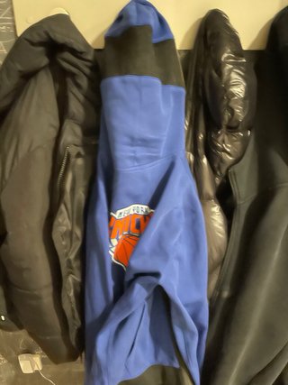 Sudadera Nike Knicks Azul y Negra