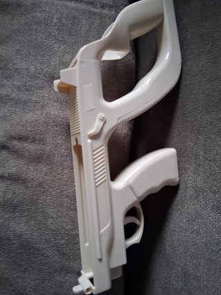 Pack Wii: Resident Evil 4 + Link's Crossbow Traini
