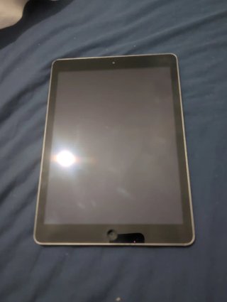 iPad Air A1474 Plata - No enciende