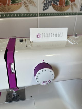 Máquina de coser Alfa NExT 20