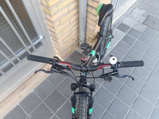 Bicicleta infantil B'TWIN 24