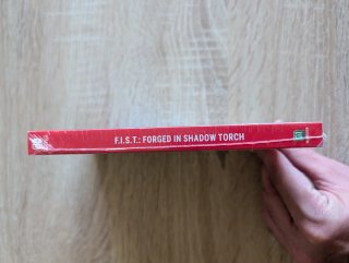 F.I.S.T. Forged in Shadow Torch Switch Ed. Limitad