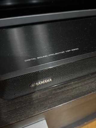 Smart TV Philips 65”+ Barra Sonido Yamaha