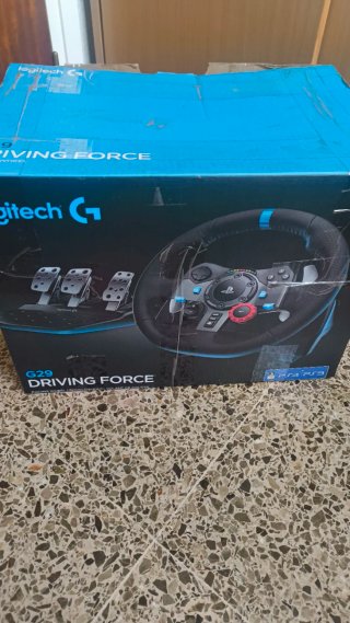 Logitech G29 Volante PS4/PS5 con pedales