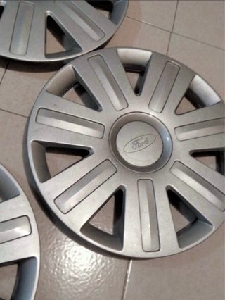 Tapacubos Ford 15 (4 unidades)