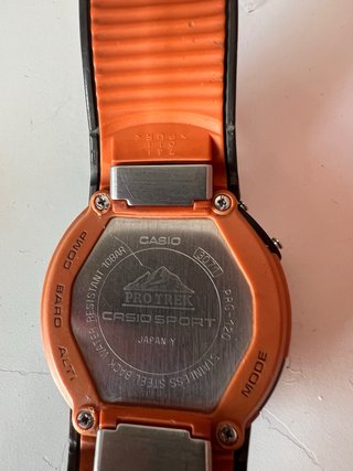 Lote 2 Relojes Casio Illuminator y Pro Trek