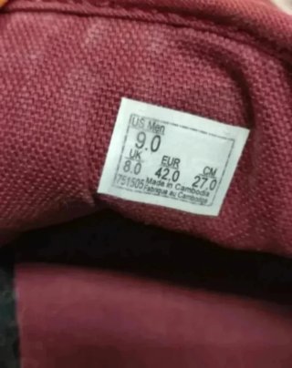 Zapatillas Vans granates Talla 42