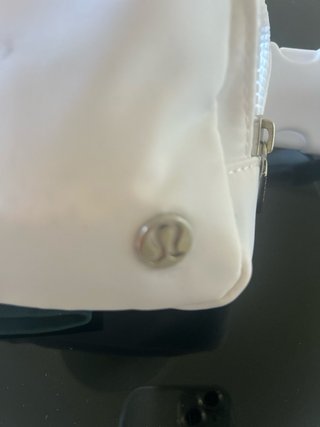 Riñonera Lululemon Blanca