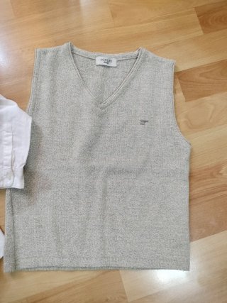Camisa OVS y chaleco Schuss 30/36 meses