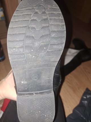 Botas negras niña talla 34