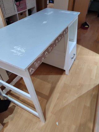 Escritorio decorado 120x50