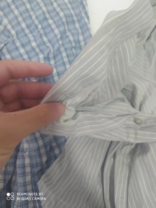 camisa de cuadros azules y gris Tommy Hilfiger lee