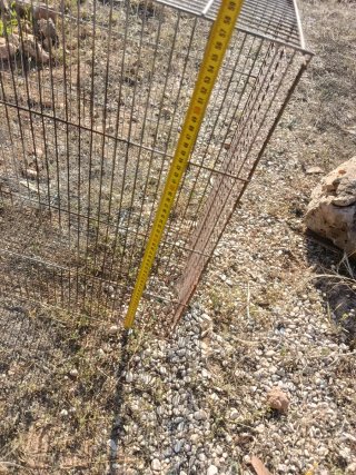 Jaula para pájaros metálica