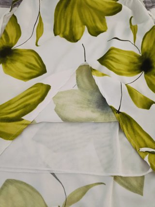 Falda Verano Estampada Flores Verdes