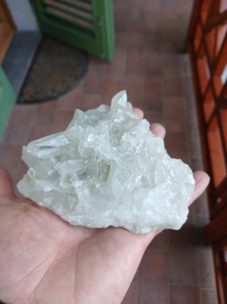Drusa di cristallo grezzo