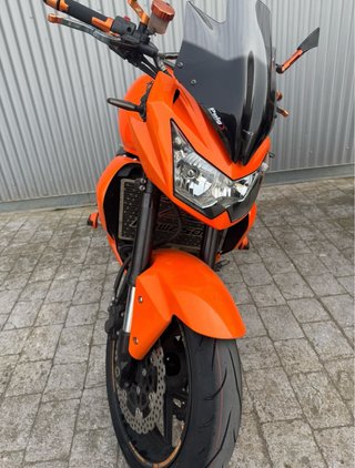 Kawasaki Z750 Naranja
