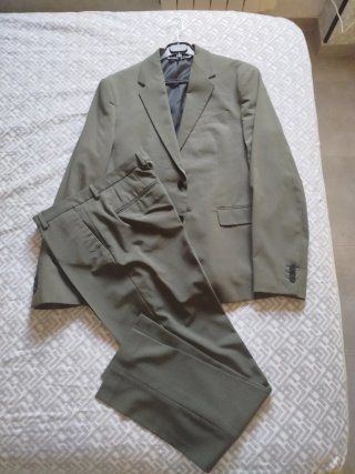 Traje verde juvenil chaqueta y pantalón