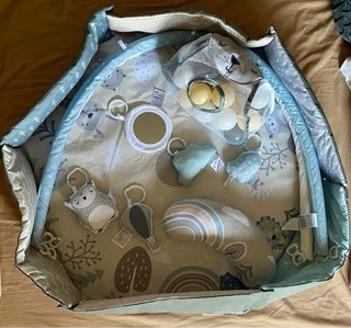 MoMi PASTEL Arco de Juego con Colchoneta