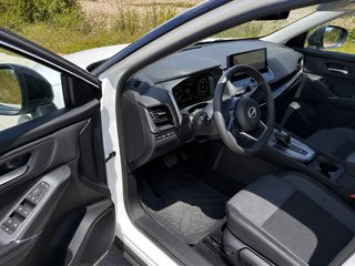 Nissan Qashqai híbrido automático 2025 • 7.500 km