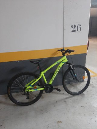 Bicicleta Rockrider ST100 BTT. Talla M. Rueda 27.5