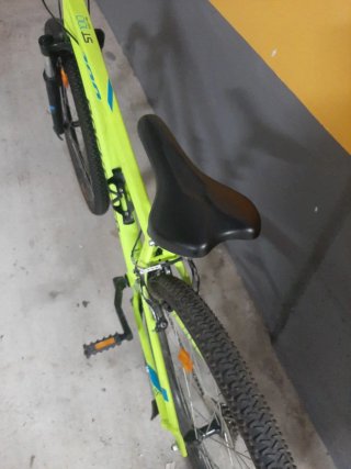 Bicicleta Rockrider ST100 BTT. Talla M. Rueda 27.5