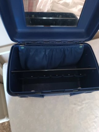 Neceser de viaje Delsey azul