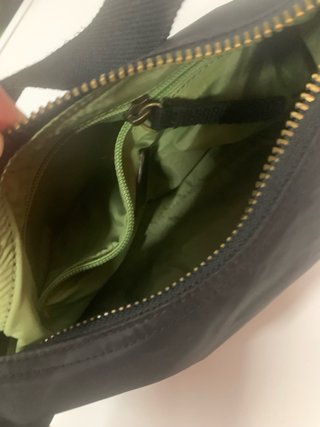 Bolso GAP Negro Hobo Baguette Ligero