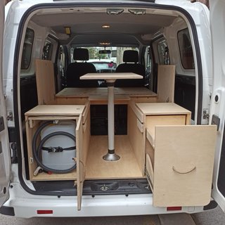 Nissan NV200 2017