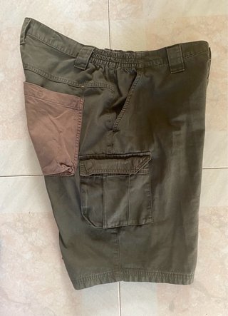 Bermudas hombre tipo cargo con 7 bolsillos