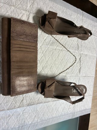 Conjunto bolso y zapatos de fiesta a juego