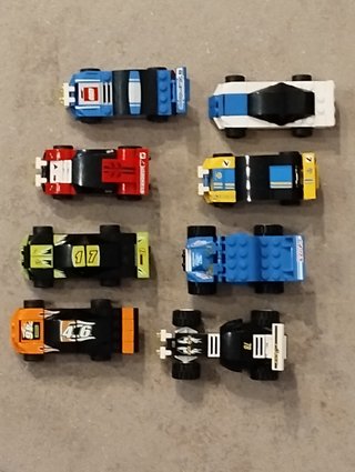 Set 8 Macchinine LEGO Racers