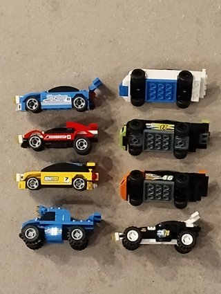 Set 8 Macchinine LEGO Racers