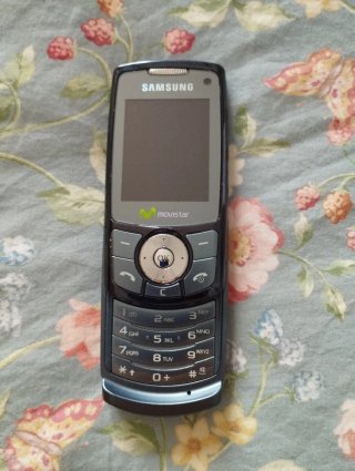 Móvil Samsung Movistar Negro/Gris