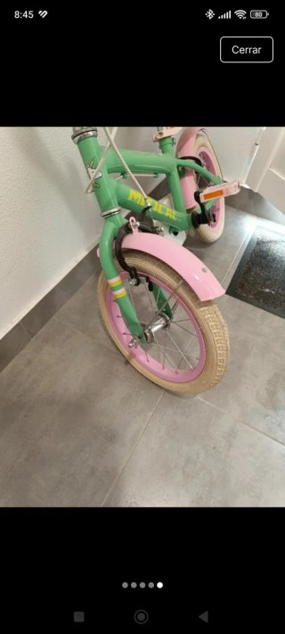 Bicicleta infantil casi nueva