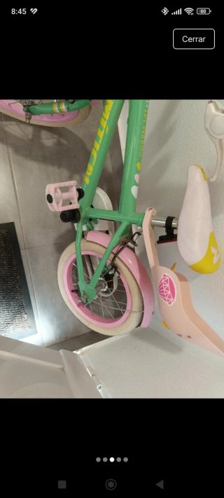 Bicicleta infantil casi nueva